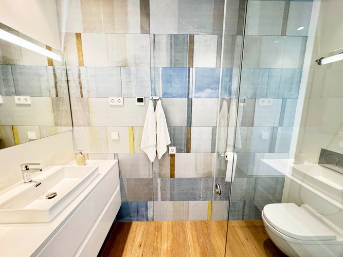 Image No.20-2 Bed Apartment for sale