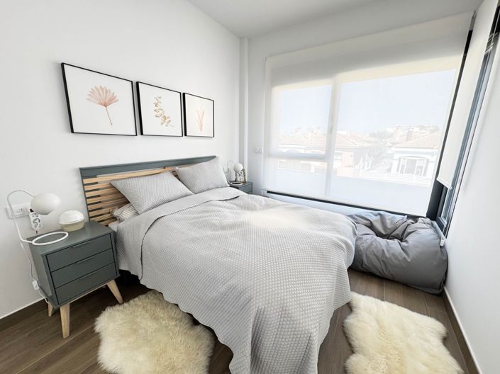 Image No.19-2 Bed Villa for sale