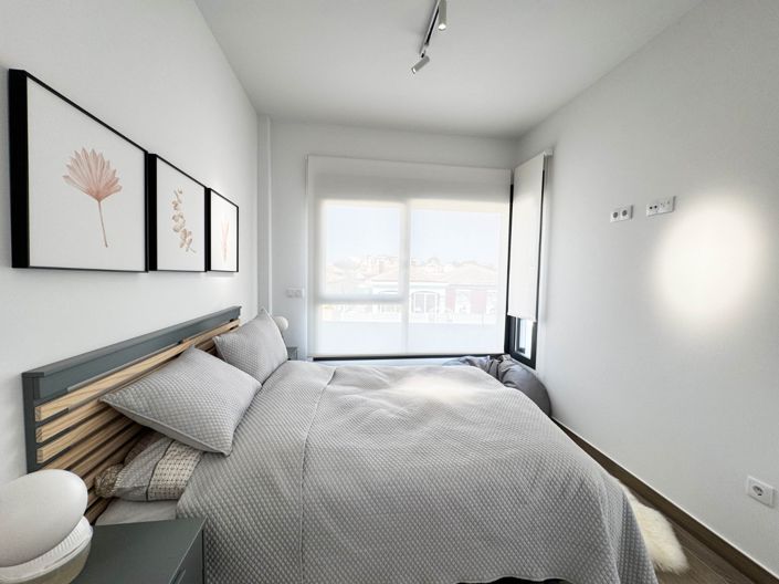 Image No.21-2 Bed Villa for sale