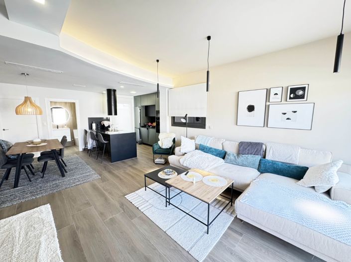 Image No.8-2 Bed Villa for sale