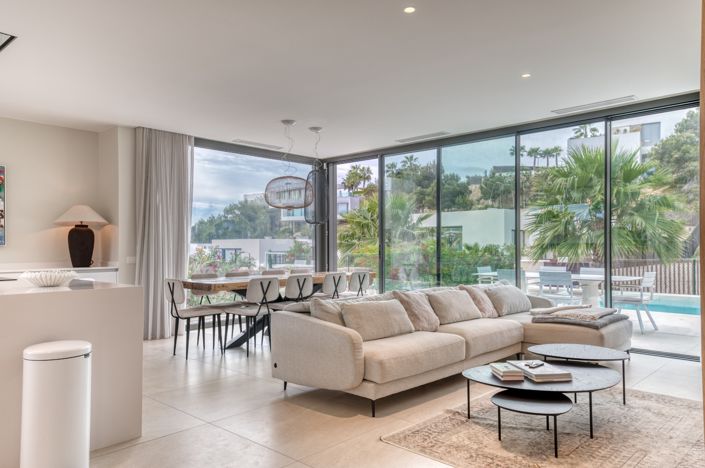 Image No.14-4 Bed Villa for sale