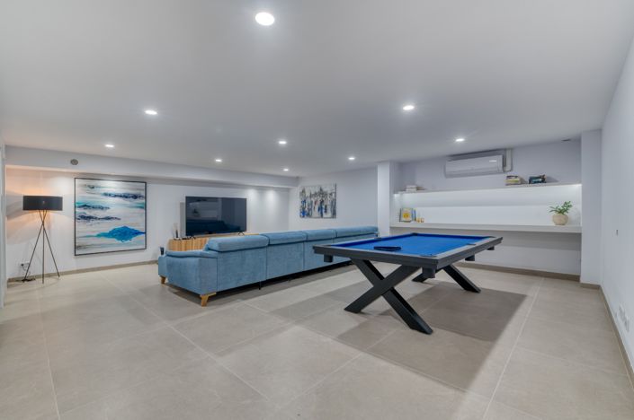 Image No.35-4 Bed Villa for sale