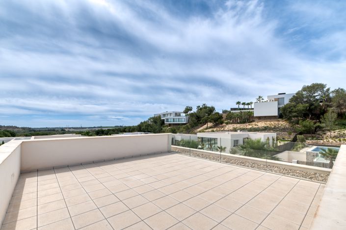 Image No.48-4 Bed Villa for sale