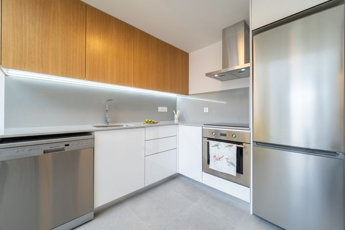 Image No.15-3 Bed Townhouse for sale