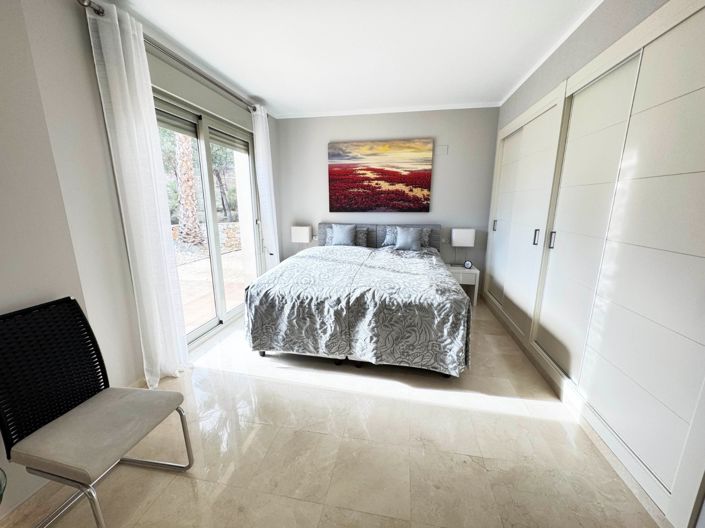 Image No.16-4 Bed Villa for sale