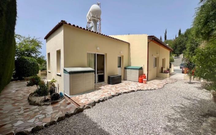 Image No.39-2 Bed Bungalow for sale