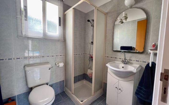 Image No.13-2 Bed Bungalow for sale