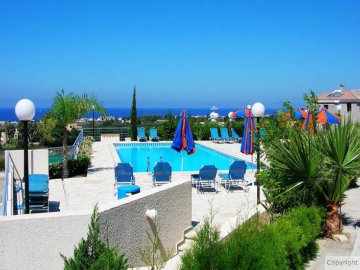 Image No.1-4 Bed Villa / Detached for sale
