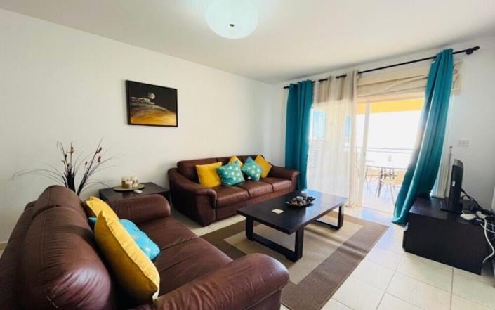 Image No.5-Appartement de 2 chambres à vendre à Chlorakas