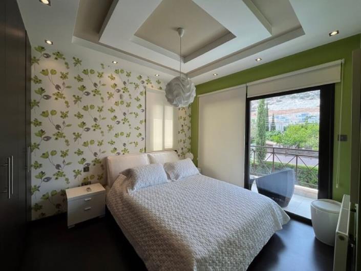 Image No.9-3 Bed Villa for sale