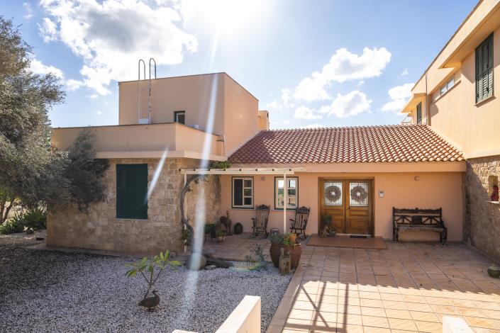 Image No.49-6 Bed Villa for sale