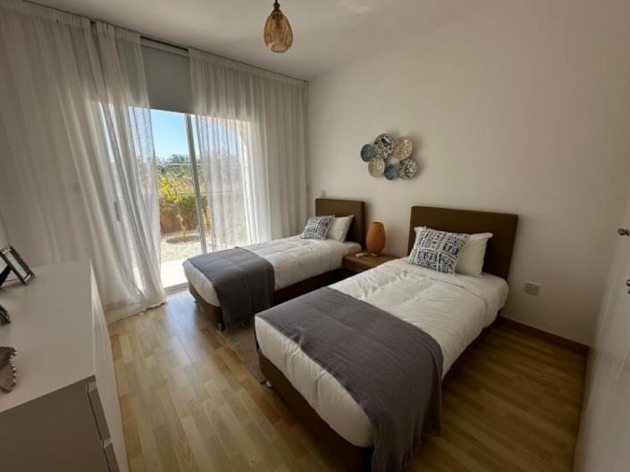 Image No.9-3 Bed Apartment for sale