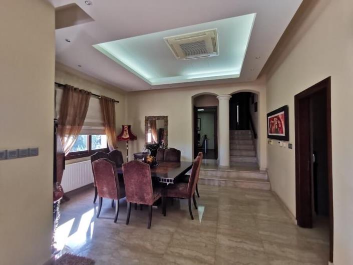 Image No.4-4 Bed Villa / Detached for sale