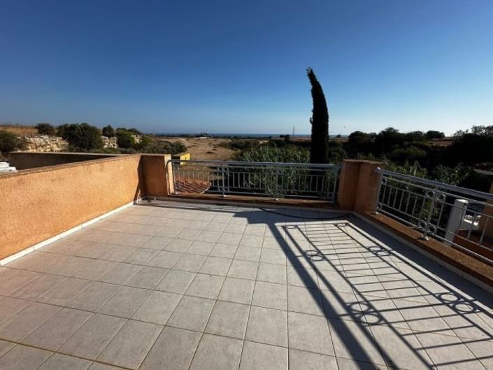 Image No.9-Maison de ville de 2 chambres à vendre à Anarita