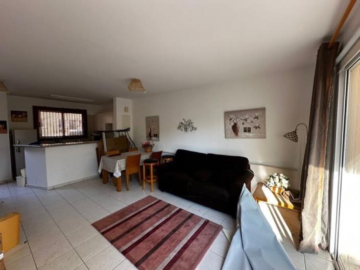 Image No.3-Maison de ville de 2 chambres à vendre à Anarita