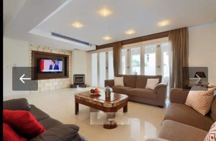 Image No.6-Villa de 6 chambres à vendre à Universal