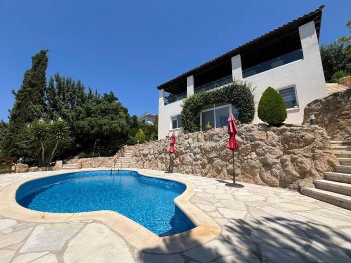 Image No.14-3 Bed Villa for sale