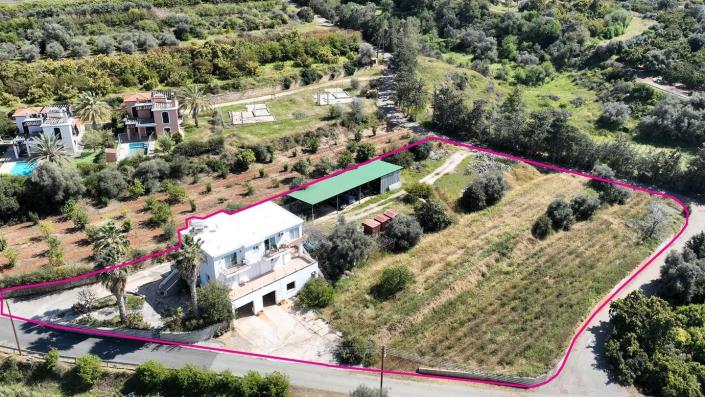 Image No.2-4 Bed House for sale