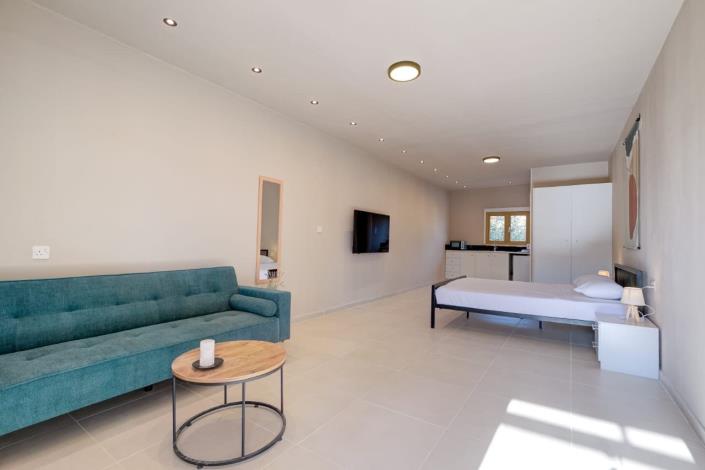 Image No.21-4 Bed Property for sale