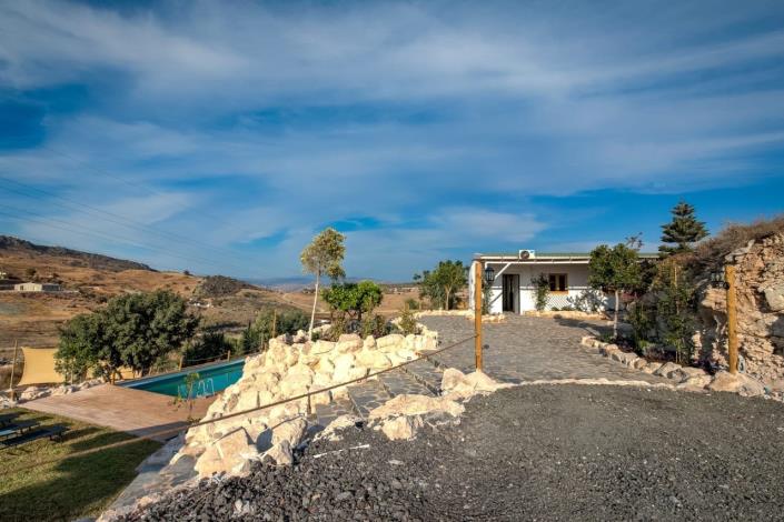 Image No.25-4 Bed Property for sale