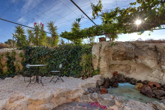 Image No.26-4 Bed Property for sale