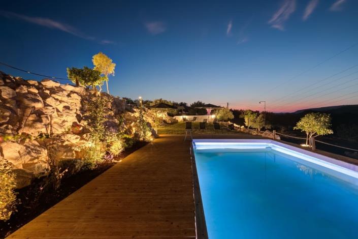 Image No.40-4 Bed Property for sale