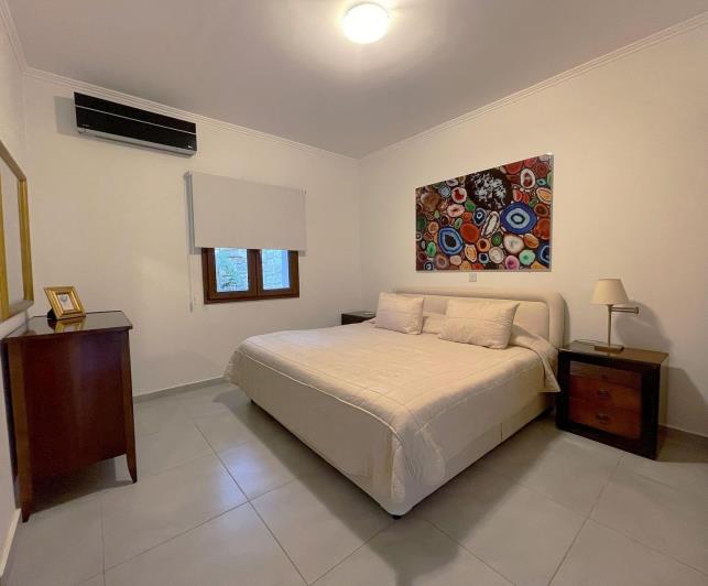 Image No.20-5 Bed Villa for sale