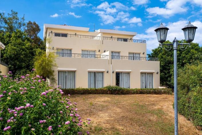 Image No.12-Hotel for sale