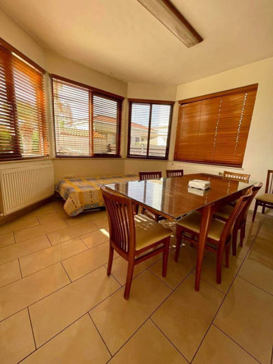 Image No.10-4 Bed Villa for sale