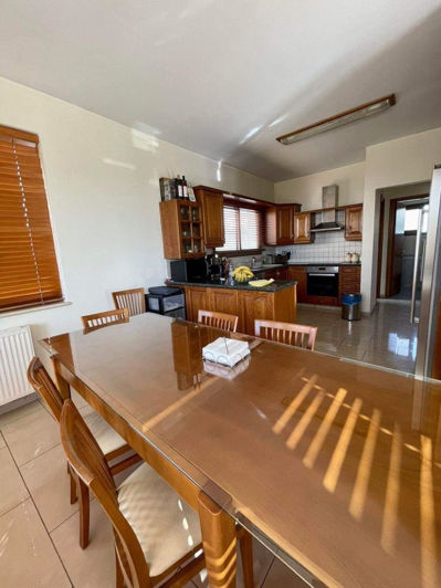 Image No.11-4 Bed Villa for sale