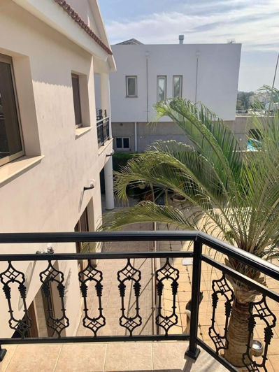 Image No.22-4 Bed Villa for sale