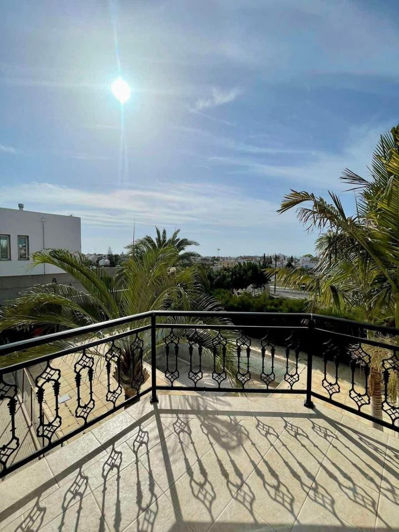 Image No.23-4 Bed Villa for sale