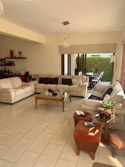 Image No.4-4 Bed Villa for sale