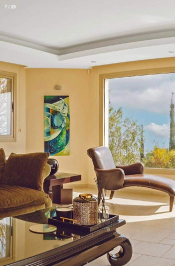 Image No.2-8 Bed Villa for sale