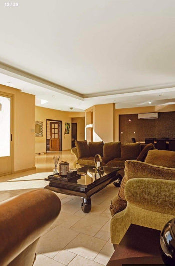 Image No.5-8 Bed Villa for sale