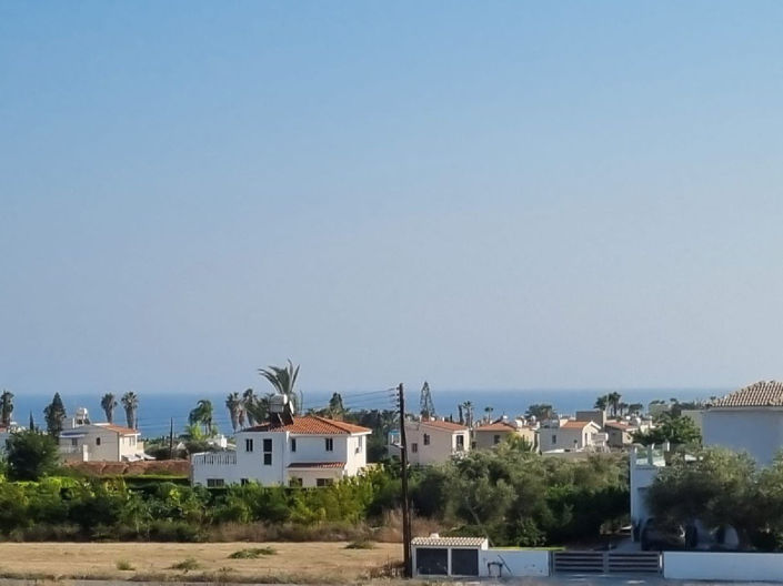 Image No.16-5 Bed House for sale