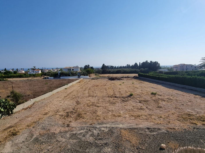 Image No.17-5 Bed House for sale