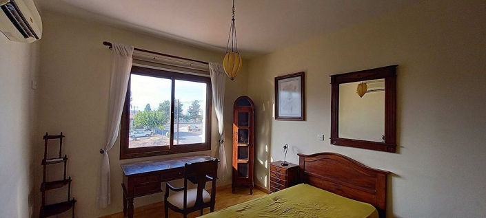 Image No.12-4 Bed House for sale