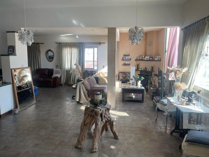 Image No.1-3 Bed Apartment for sale
