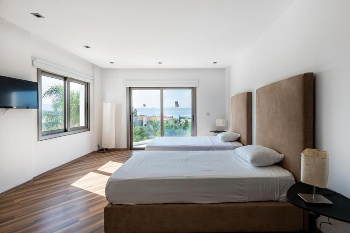 Image No.14-4 Bed Villa for sale