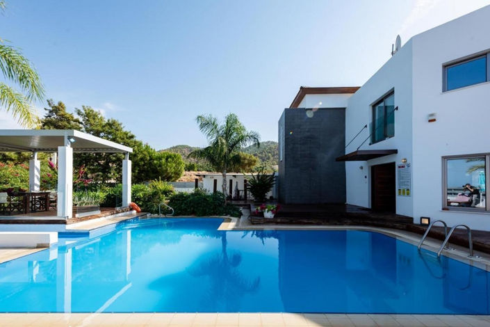 Image No.26-4 Bed Villa for sale