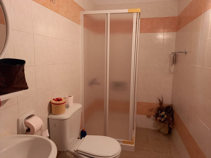 Image No.8-Maison de 4 chambres à vendre à Konia