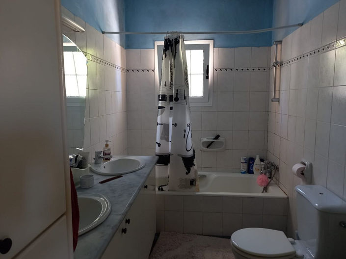 Image No.9-4 Bed House for sale