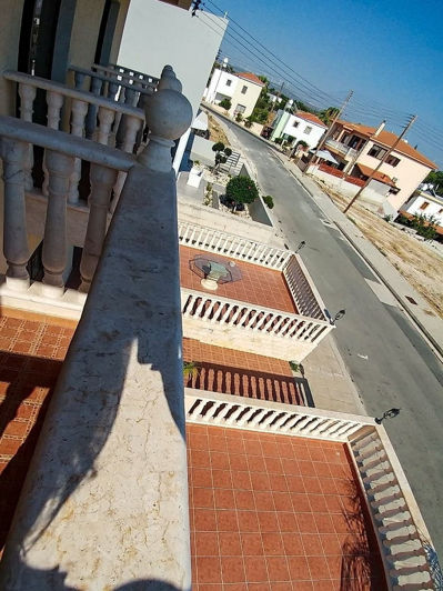 Image No.20-4 Bed House for sale