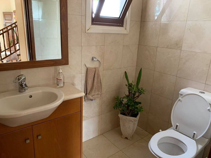 Image No.18-5 Bed Villa for sale