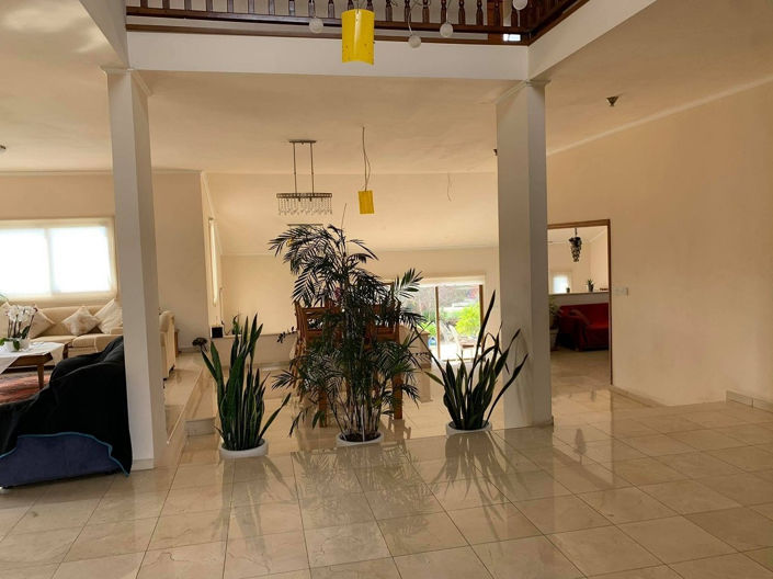 Image No.4-5 Bed Villa for sale