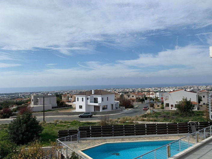 Image No.40-5 Bed Villa for sale