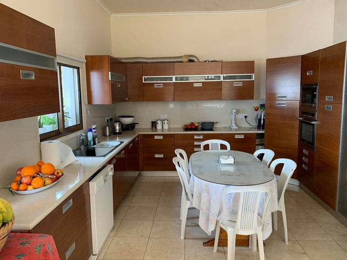 Image No.7-5 Bed Villa for sale