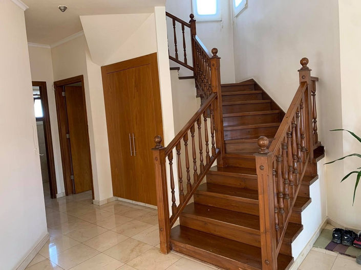 Image No.8-5 Bed Villa for sale