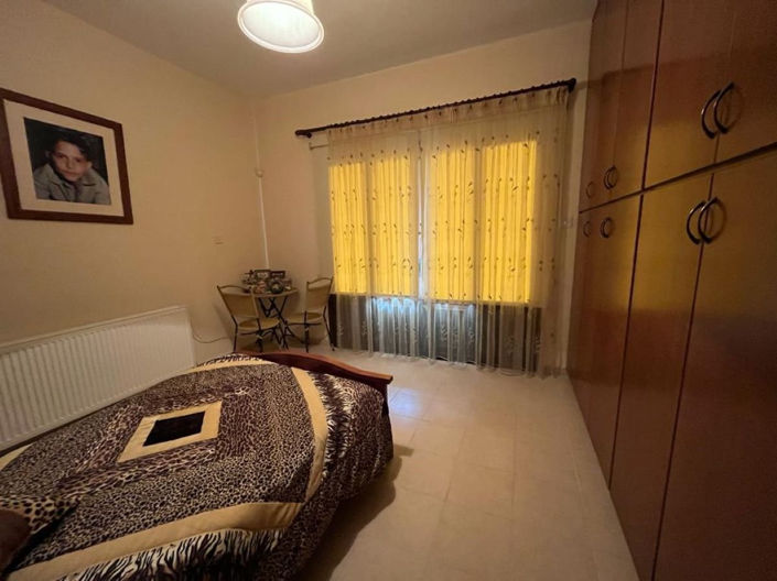 Image No.15-5 Bed House for sale